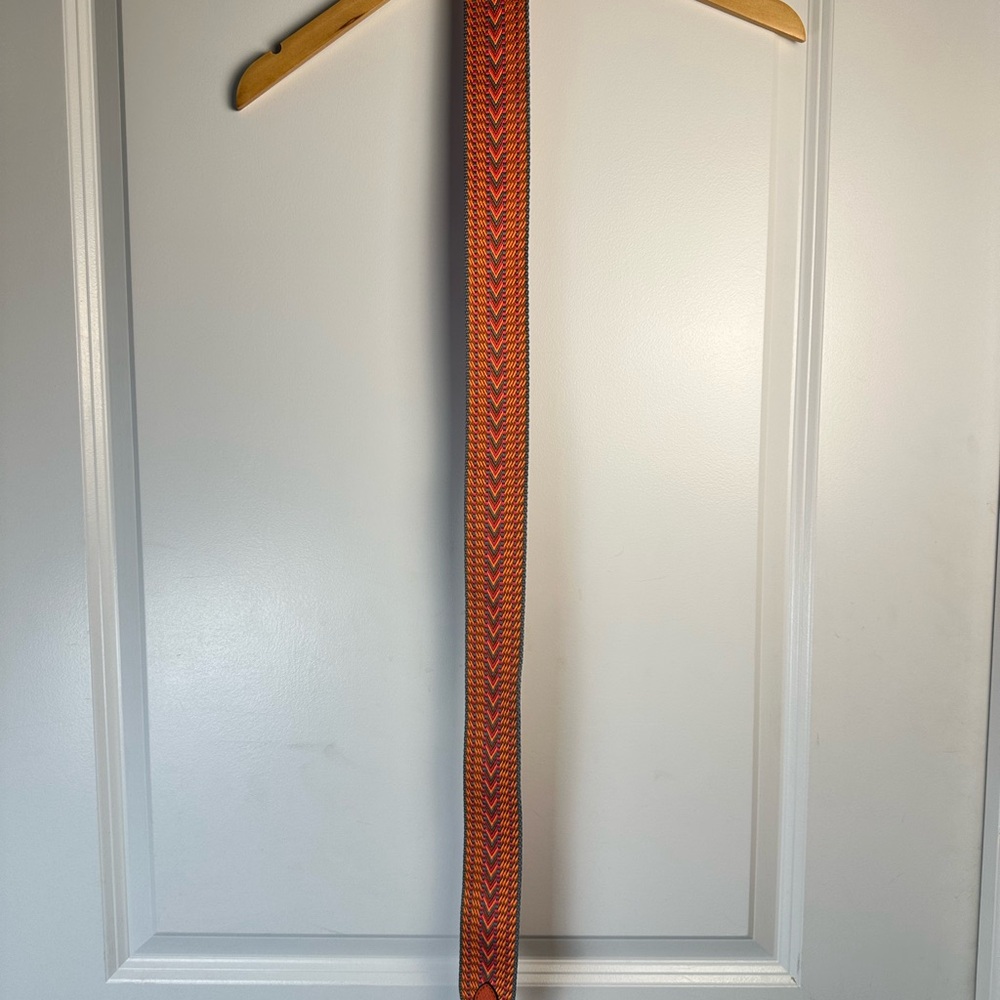 Adjustable Woven Bag Strap – Orange/Pink Chevron – Leather Ends & Gold Hardware - Picture 7 of 8